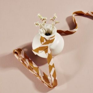 Bies de crepé de Ecovero™ Domino Ochre - Atelier Brunette